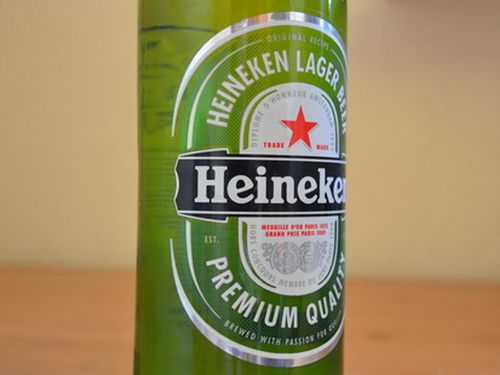 Владелец заводов, газет, пароходов (Heineken Lager)