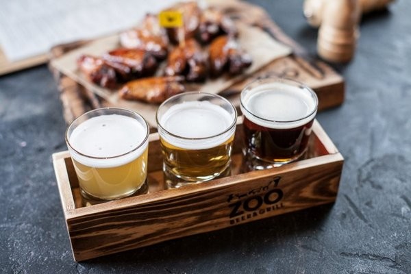 ZOO Beer&Grill: в честь самого мужского дня — скидка на пиво